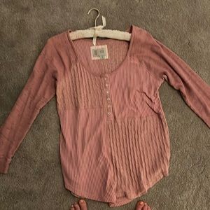 Very comfortable sweater shirt